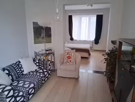 studio à louer - bail de 5 ou 6 mois