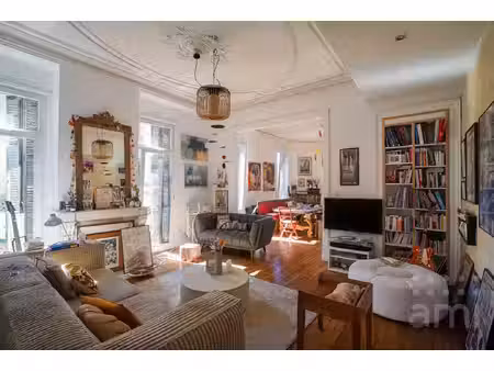 bordeaux chartrons - appartement t6 de 188m2 avec terrasse et patio