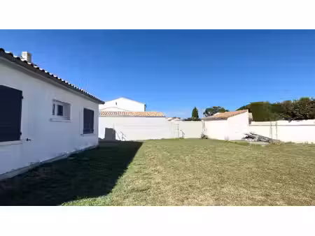 maison 4 pièces avec jardin aux portes-en-ré