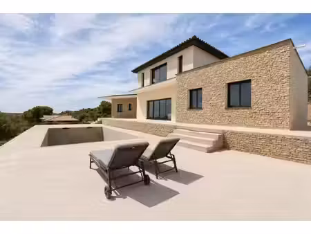 villa contemporaine 196 m² – vue exceptionnelle  piscine et 5 chambres à neffiès