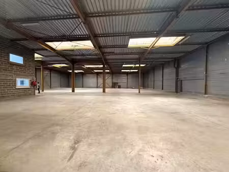 location locaux professionnels 10 pièces 1500 m² à evreux (27000)  7 617 €