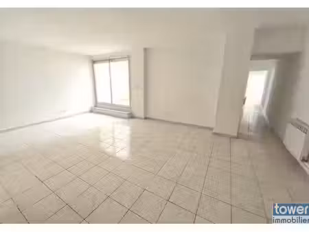 appartement  5 pièce(s)  4 chambre(s)  86 m²