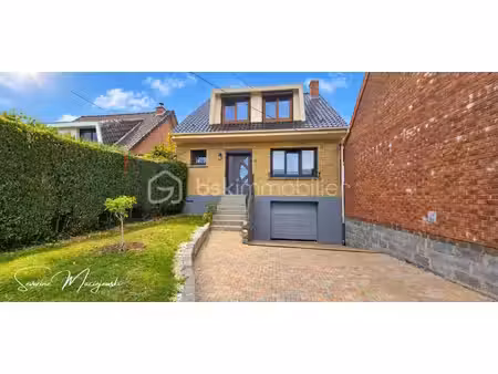 maison traditionnelle de 95 m² à calonne-ricouart