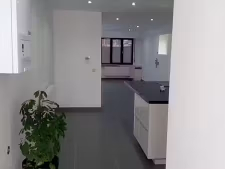 rijwoning met 2 slaapkamers en tuin