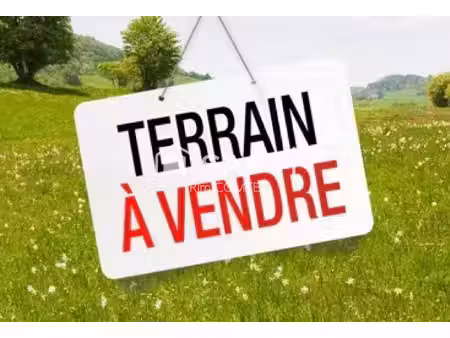 terrain constructible viabilisé à vendre