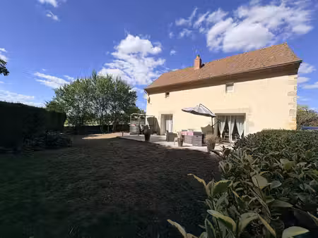 achat maison 4 pièces 154m² st genes du retz 63260