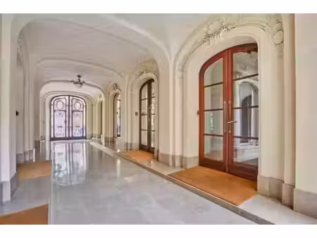 prestigieux bureau de 293 m2 en vente - monceau  courcelles  ternes  france