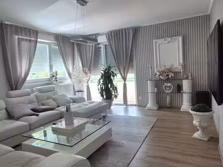 appartment de standing rez de chaussée avec jardin