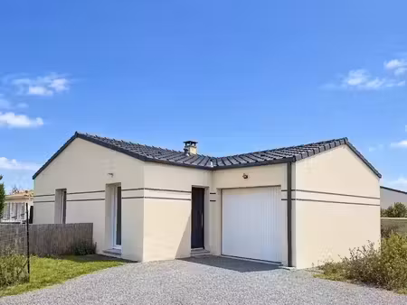 vente maison 5 pièces 95.43 m² à meschers-sur-gironde (17132)  273 000 €