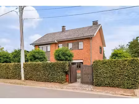 huis te koop in nijlen met 4 slaapkamers