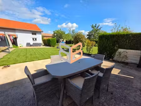 plain pied avec jardin à auboué