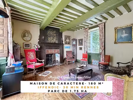 demeure 8 pièces - 180 m2 habitables dans son parc arboré de 1 ha 746