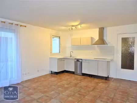 location appartement 2 pièces 52m² elancourt 78990