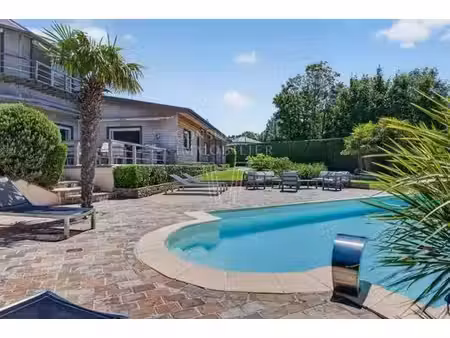 maison de luxe de 9 pièces en vente à deauville  france