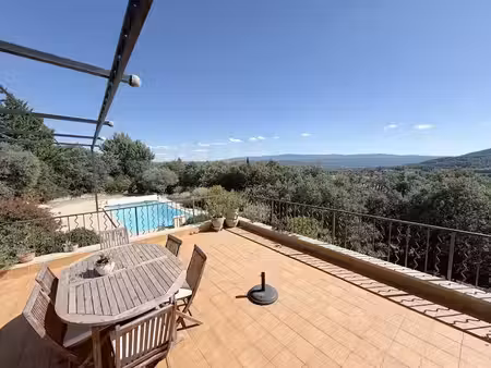 vente maison 7 pièces 170 m² à saint-saturnin-lès-apt (84490)  650 000 €