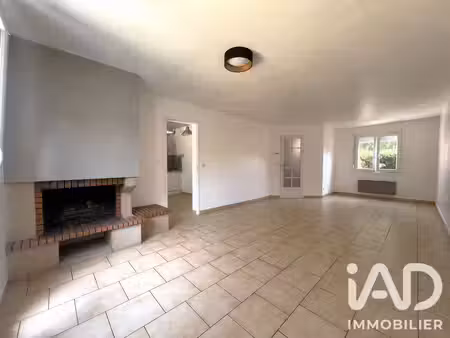 maison à santes (59211)