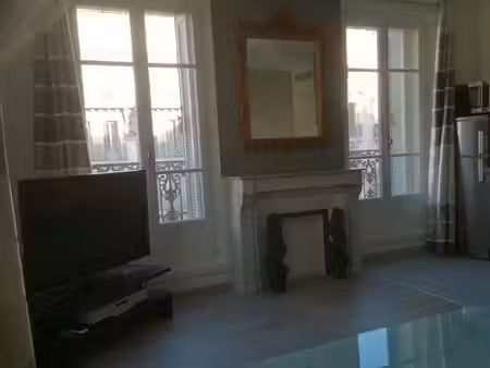 location appartement 2 pièces 39 m² à marseille 2 (13002)