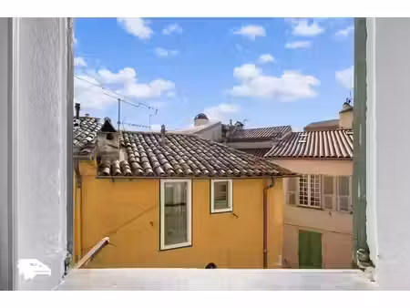 location meublée appartement 3 pièces 78.78 m² à villefranche-sur-mer (06230)  1 300 €