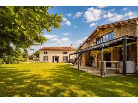 vente maison 184 m² à pommevic (82400)  237 000 €