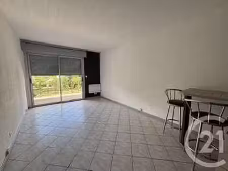 vente appartement 2 pièces à bagnoles-de-l'orne (61140) : à vendre 2 pièces / 40m² bagnole