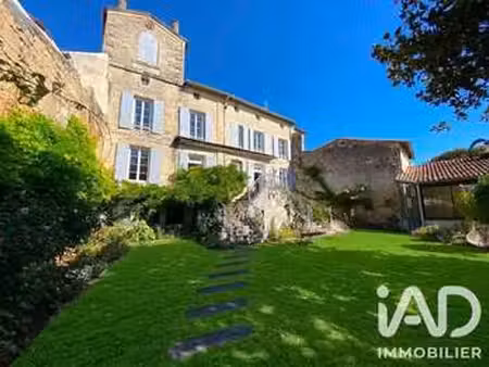 vente maison à saint-maixent-l'école (79400) : à vendre / 445m² saint-maixent-l'école