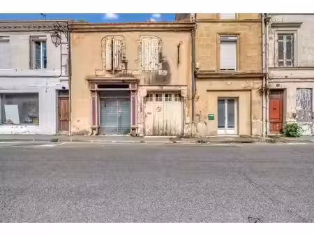 immeuble de 220m2 sur parcelle de 344m2