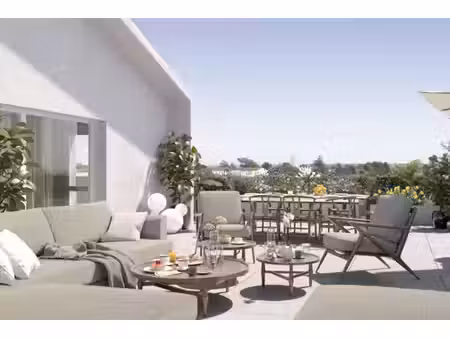 3 pieces en dernier etage avec terrasse