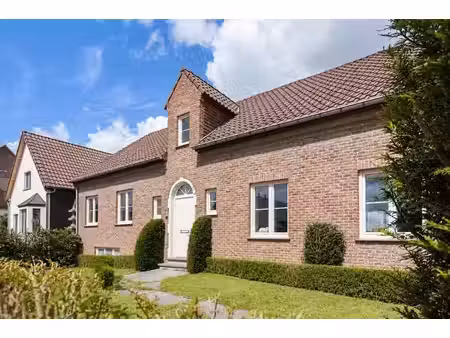 maison 5 chambres avec grand jardin