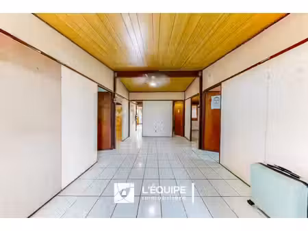 maison t5 de 109m2 à saint benoit