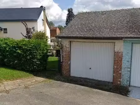 garage - box fermé à virton
