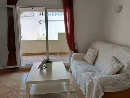 grand 4 pièces meublé dans villa proche valbonne village