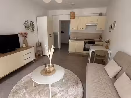appartement à louer roquefort les pins