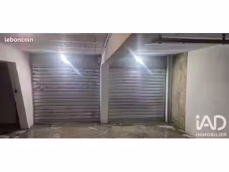 parking/box 33 m² mandelieu-la-napoule