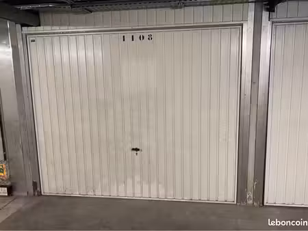 garage fermé 12 m² – royal cap – marina baie des anges