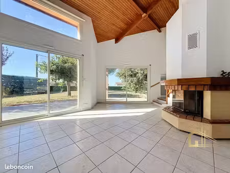 maison 6 pièces 150 m²