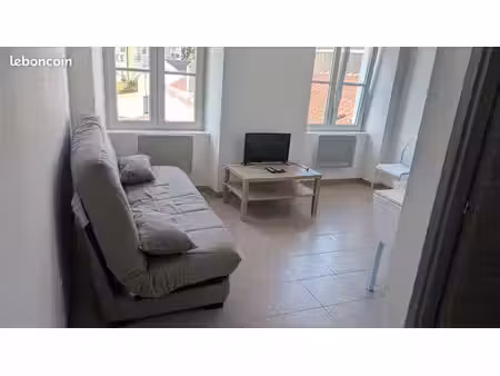 studio meuble 22 m²