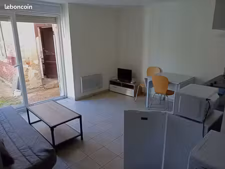 studio meuble 27 m²
