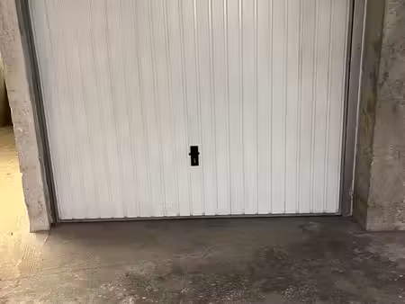 garage box fermé