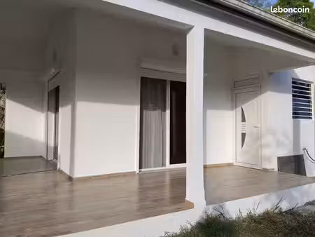 maison à louer f3