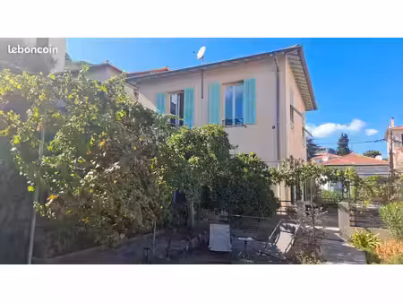 bas de maison niçoise avec jardin  dépendance et garage à cessole