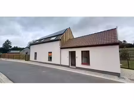 maison exceptionnelle à louer à haaltert pour € 1.350 avec 3 chambres à coucher