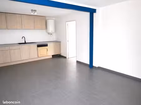 bureaux 150 m²