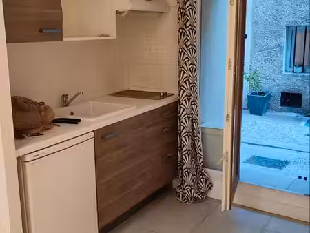 studio meublé 25 m2 rdc