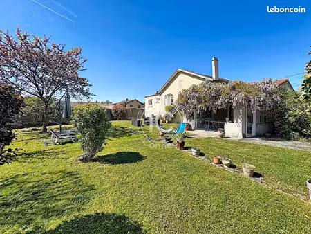 maison 7 pièces 150 m²