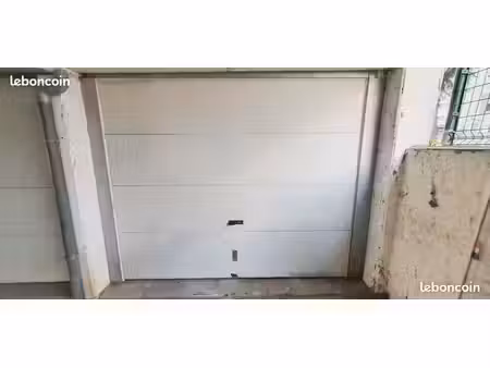 garage 13m² centre givors