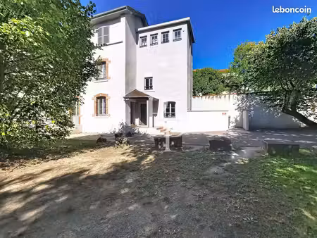 studio 1 pièce 19 m²