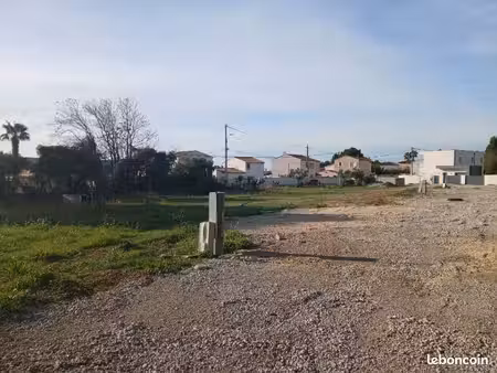 terrain 418 m² la fare les oliviers