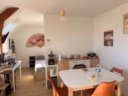 beau studio centre bourg herbignac