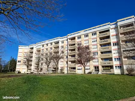 appartement 4 pièces 74 m²