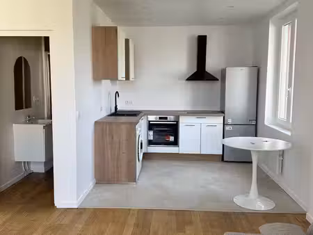 location t2 meublé orléans